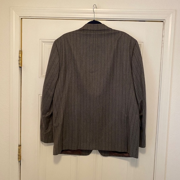 Weekend Sale !!! Joseph Abound Gray Pinstripe Suit - Picture 3 of 6